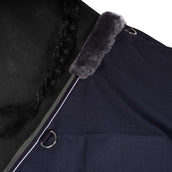 EQUITHÈME Turnout Rug Tyrex met Buikflap 600D 300g Navy/Grijs Dots EQUITHÈME Turnout Rug Tyrex met Buikflap 600D 300g Navy/Grijs Dots