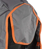 WeatherBeeta Winterdeken ComFiTec Classic Standard Neck Medium/Lite 600D 100g Gunmetal/Koraal WeatherBeeta Winterdeken ComFiTec Classic Standard Neck Medium/Lite 600D 100g Gunmetal/Koraal