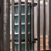 Waldhausen Voerbakhouder voor 2L Bakken Zwart Waldhausen Voerbakhouder voor 2L Bakken Zwart