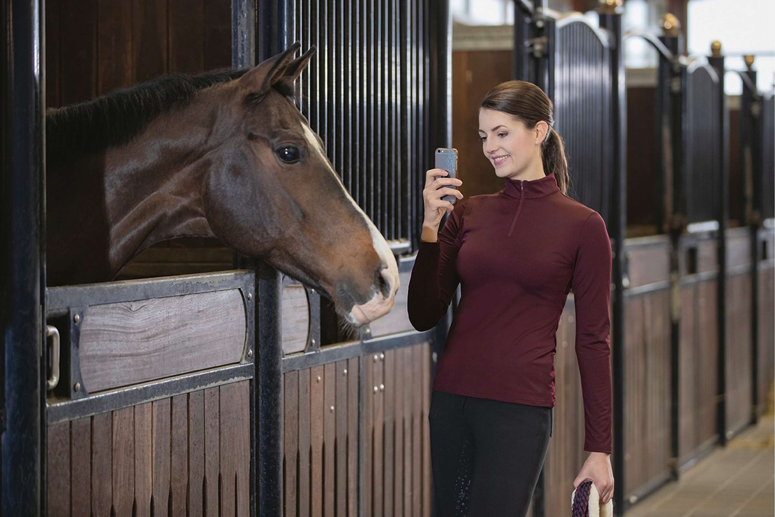 HKM Shirt Basic Wijnrood HKM Shirt Basic Wijnrood