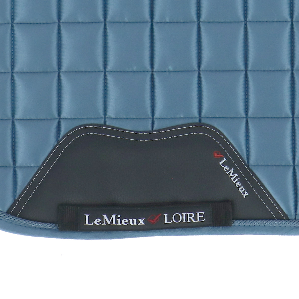 LeMieux Zadeldekje Loire Classic Satin Square Dressuur Ice Blue