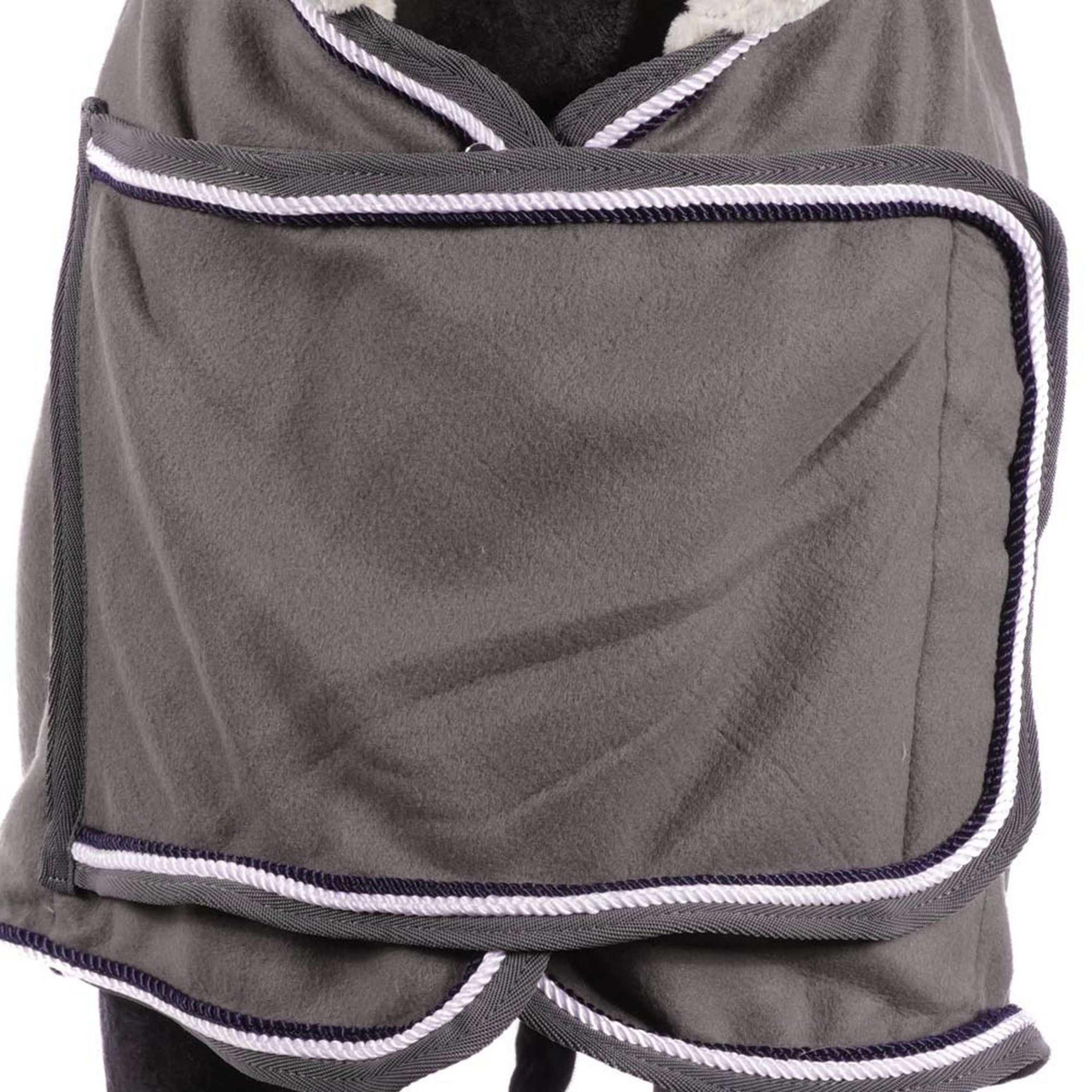 HB Showtime Showdeken Fleece 400gr Dutch Crown Grijs HB Showtime Showdeken Fleece 400gr Dutch Crown Grijs