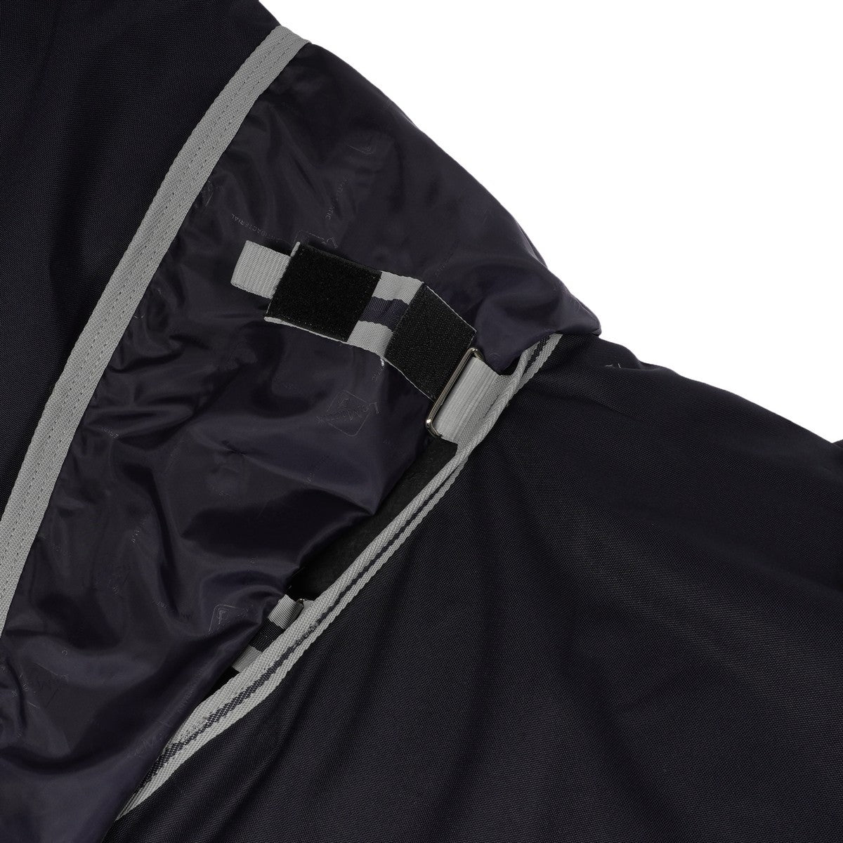 LeMieux Deken Arika Storm-Tek Turnout 100g Navy