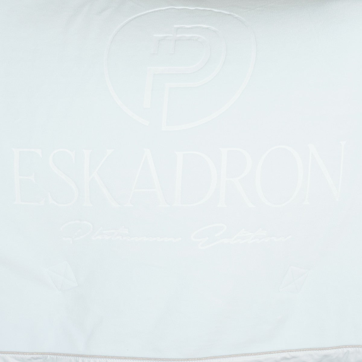 Eskadron Platinum Zweetdeken Fleece Stamp Powder Blue