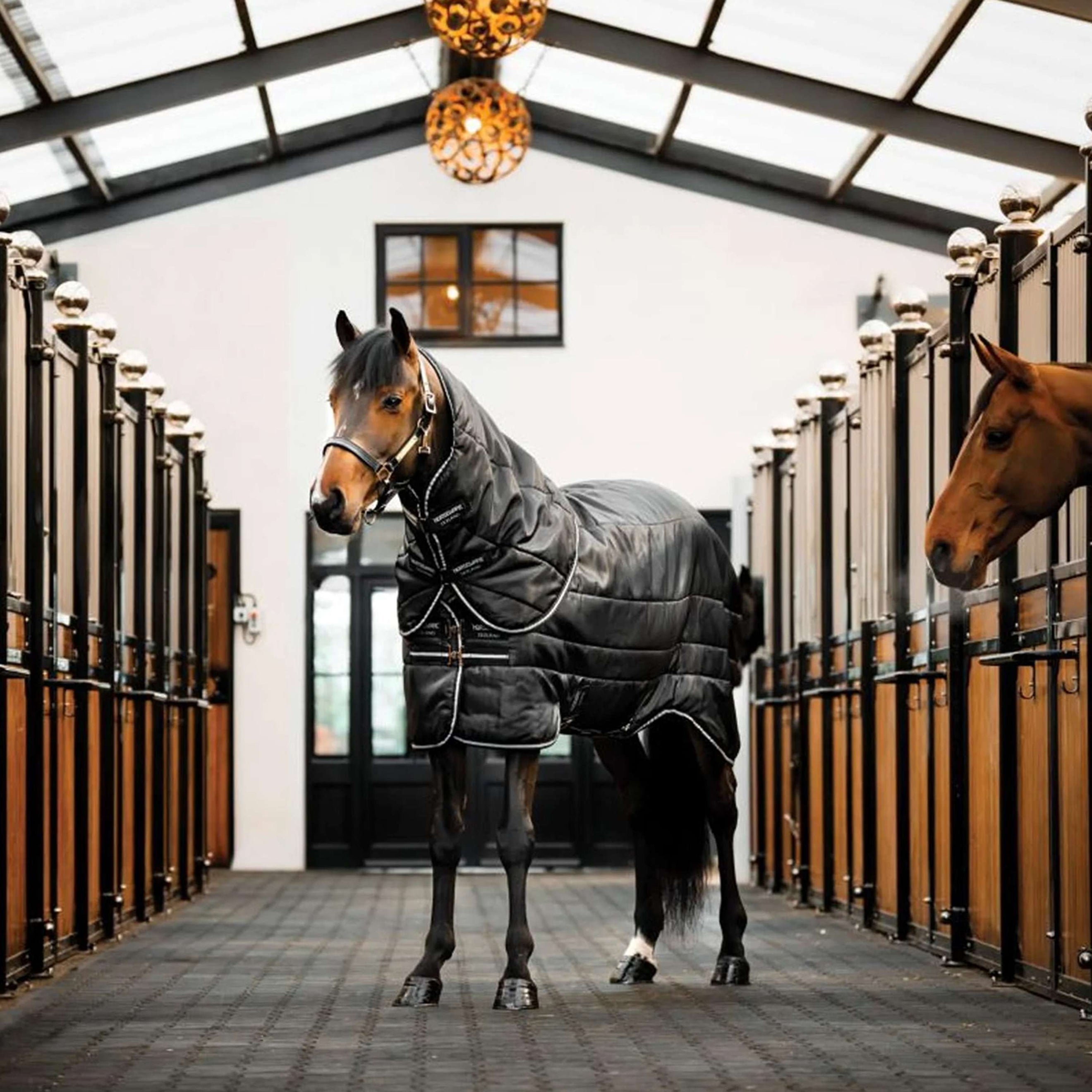 Horseware Easy-Layer Stable Plus Heavy 400g Zwart/Zwart