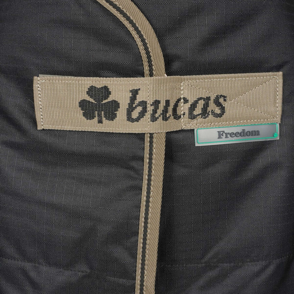 Bucas Winterdeken Freedom 300g Zwart/Taupe