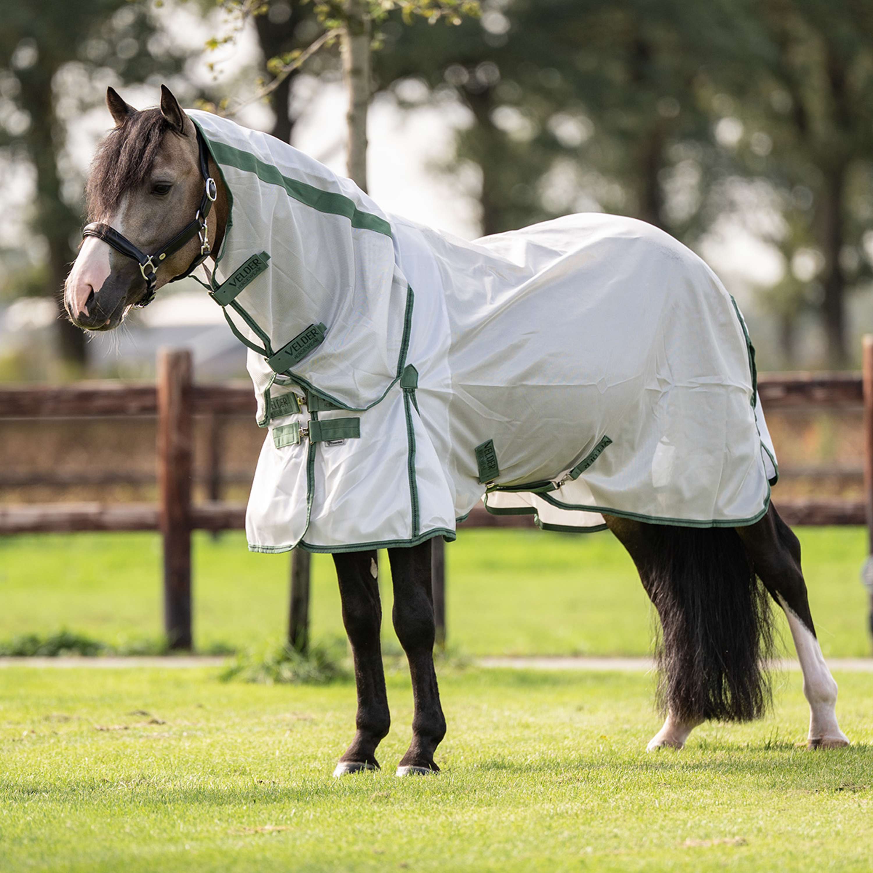 Velder Horsewear Essentials Pony Vliegendeken Mesh met Hals Zilver