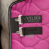 Velder Horsewear Premium Showdeken Satin Glow Dutch Raspberry