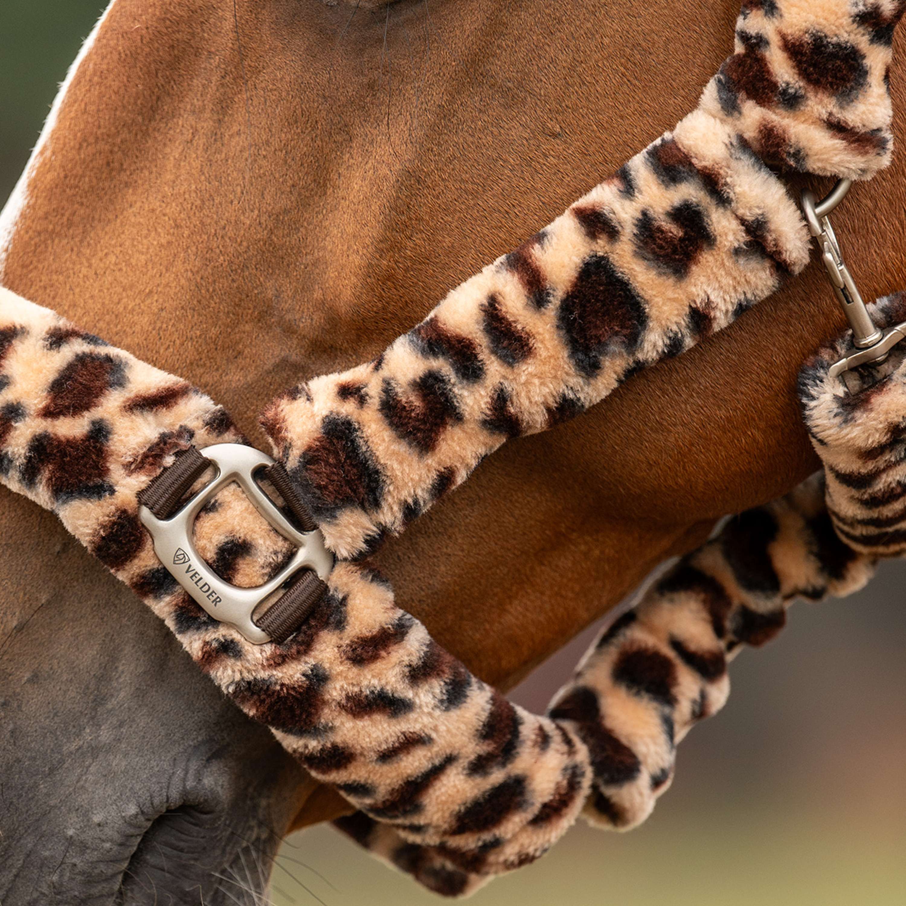 Velder Horsewear Premium Halster Comfort Fur Snow Leopard Bruin