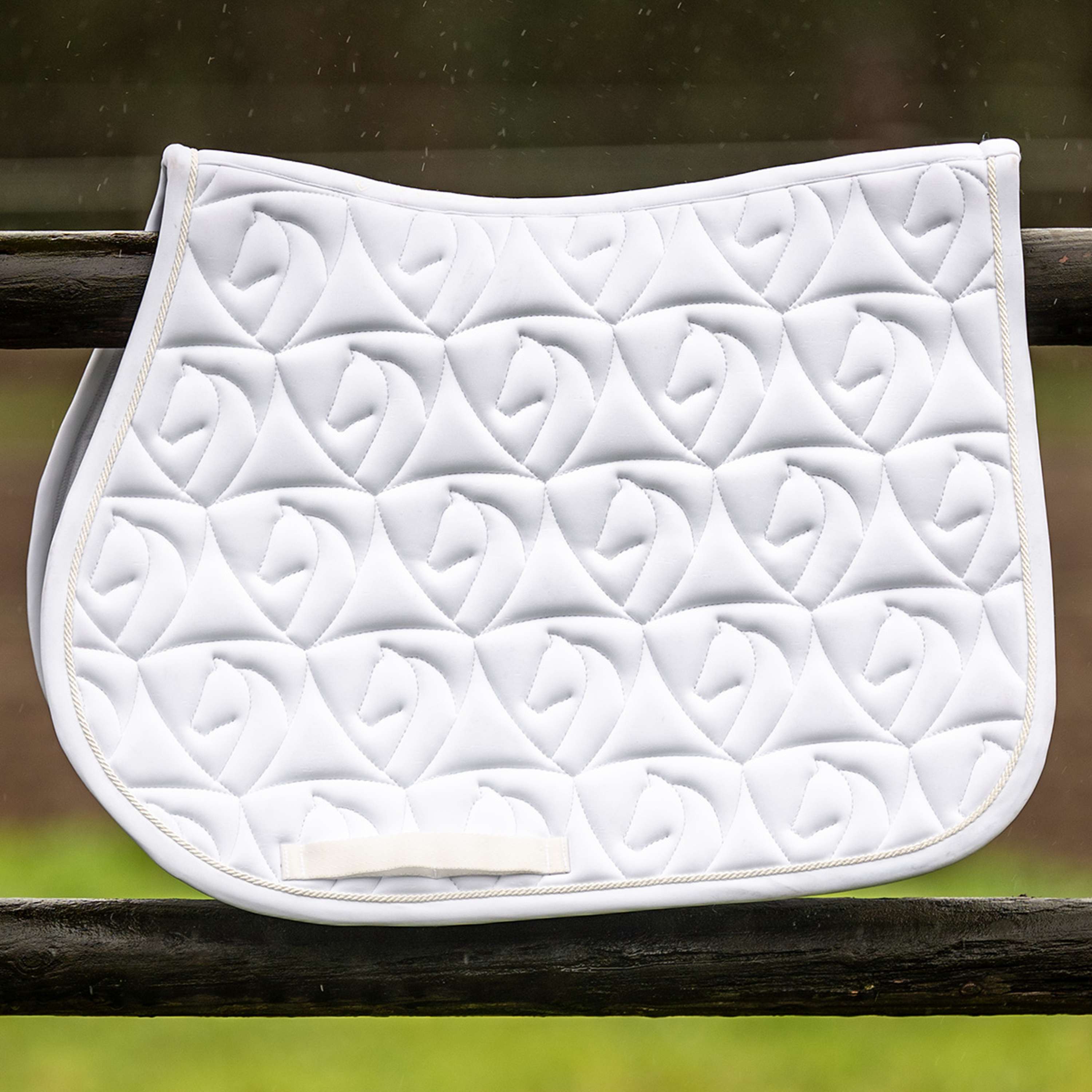 Velder Horsewear Zadeldekje Unibeau Springen Wit