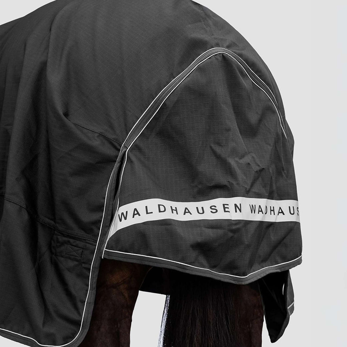Waldhausen Outdoordeken Scandic Multi-Layer 50/150g Zwart