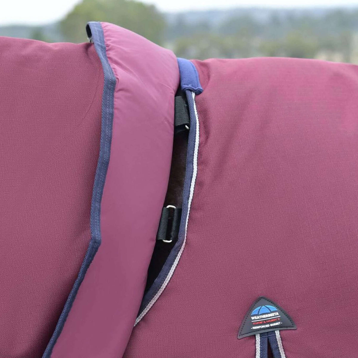 WeatherBeeta ComFiTec Essential Turnout Detach-A-Neck 50g Burgundy/Navy