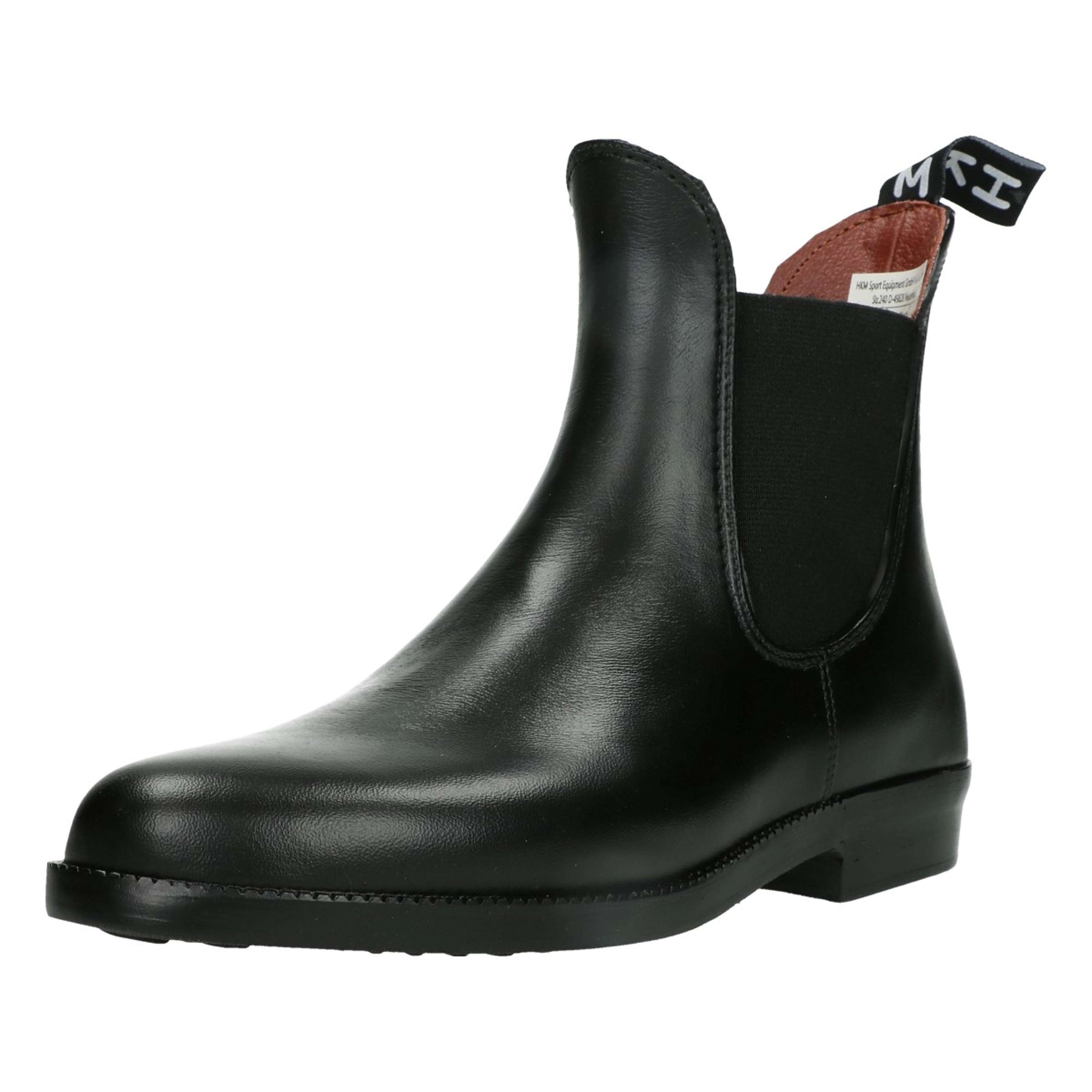 Leuk Jong Meisje in Overall En Rubberlaarzen Met Hark, De Leuk Jong Meisje in Overall En Rubberlaarzen Met Hark, De