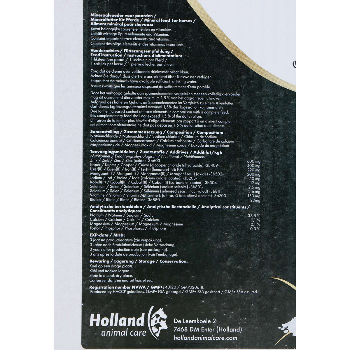 Excellent Salt Lick Horse Liksteen