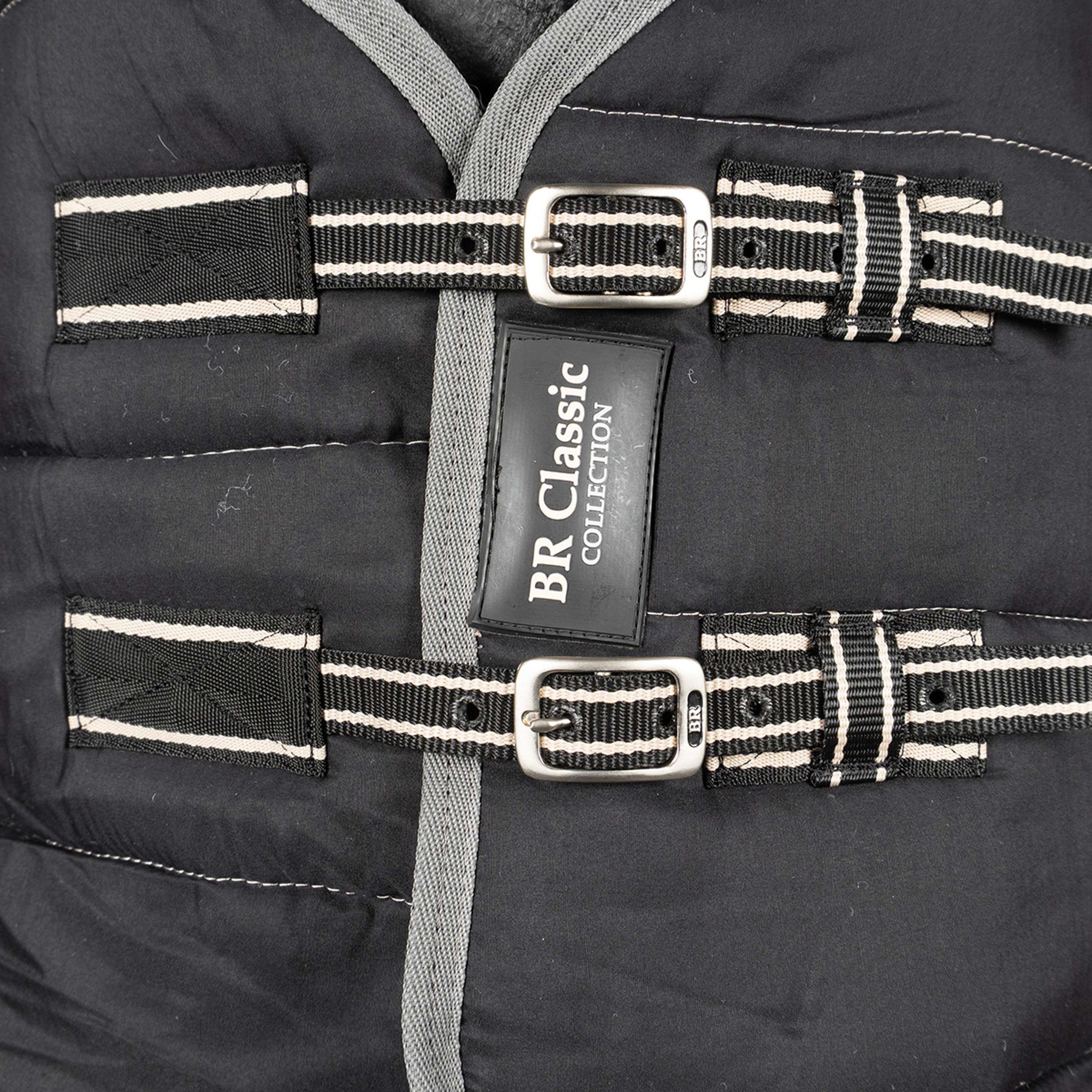 BR Onderlegdeken High Neck Classic 200g Zwart BR Onderlegdeken High Neck Classic 200g Zwart