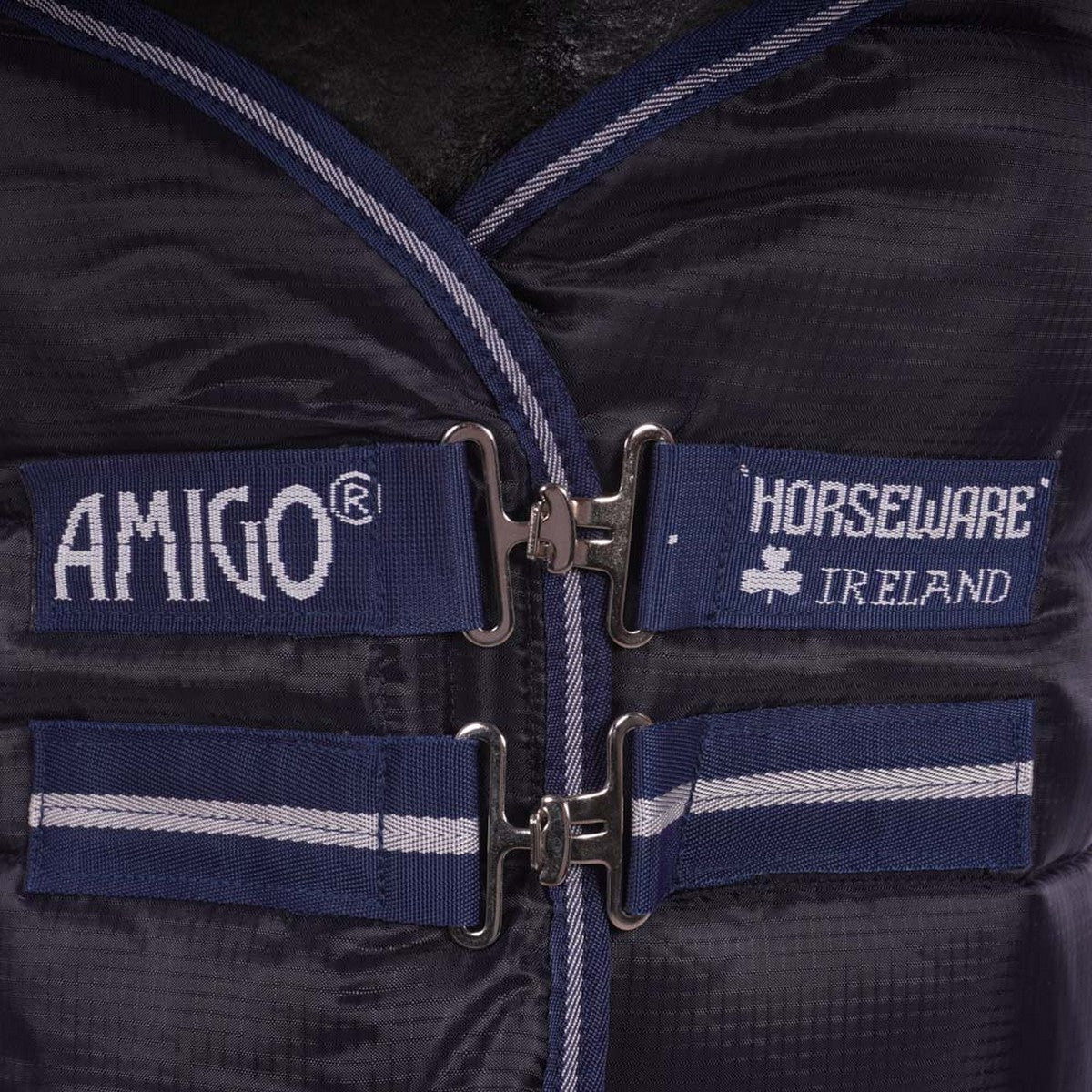 Amigo Insulator Heavy met Halsstuk 350g Navy White