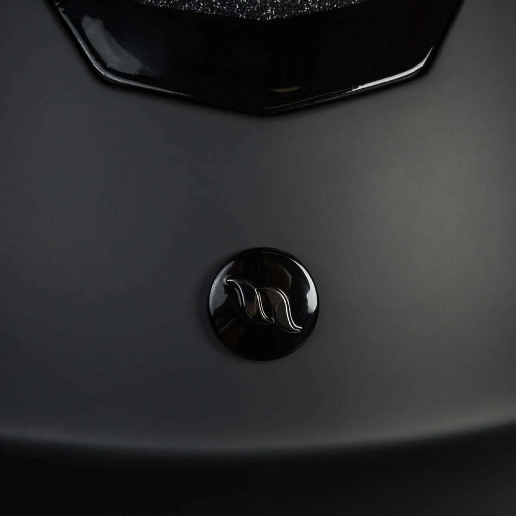 Back on Track Cap Caracas Mips Zwart