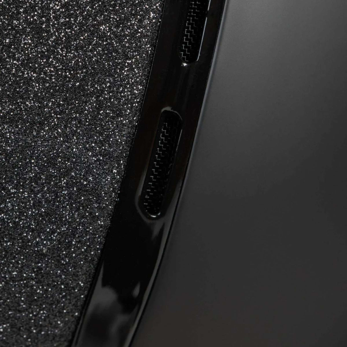 Back on Track Cap Caracas Mips Zwart