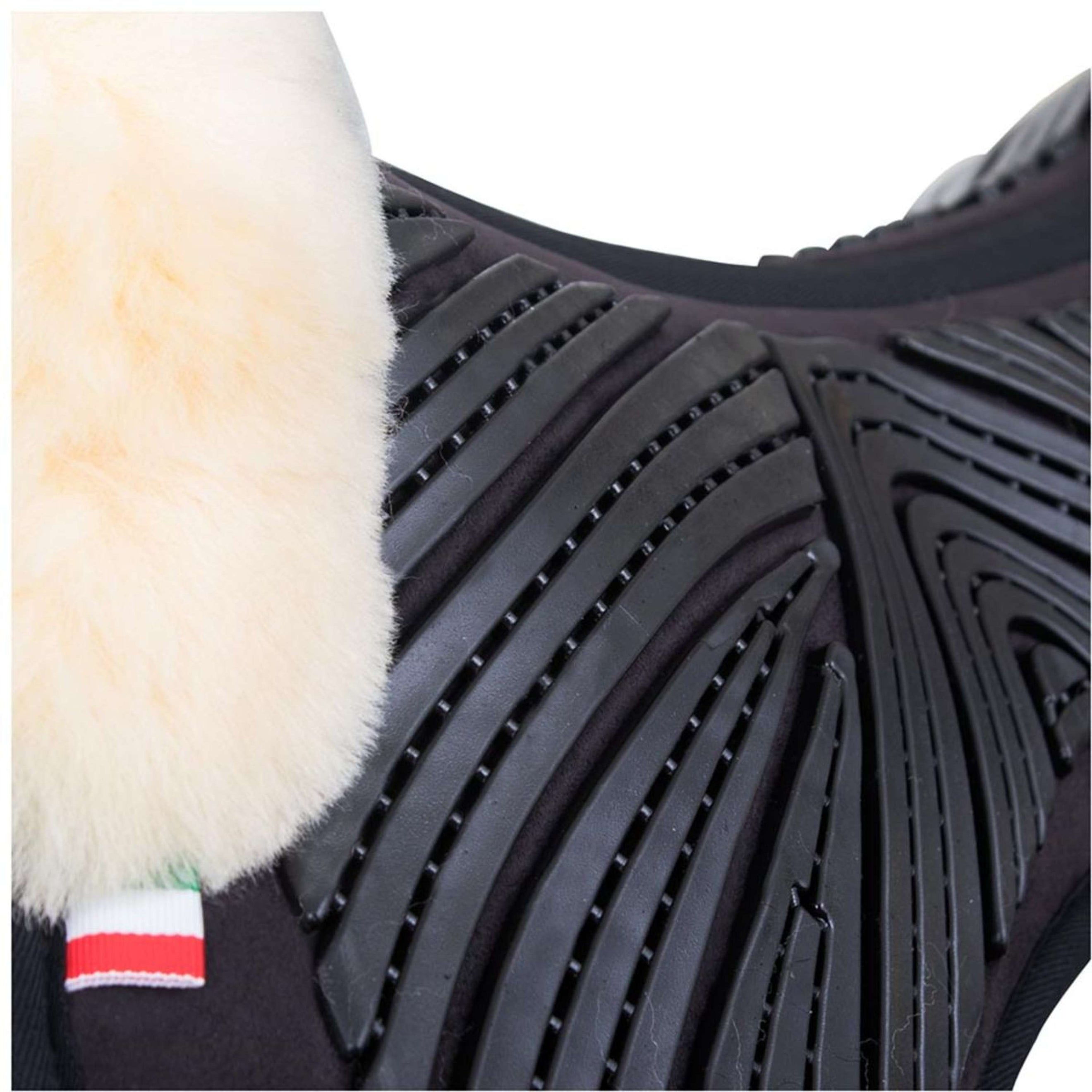 BR Zadelonderlegger Memory Foam & Gel Sheepskin Zwart/Naturel BR Zadelonderlegger Memory Foam & Gel Sheepskin Zwart/Naturel