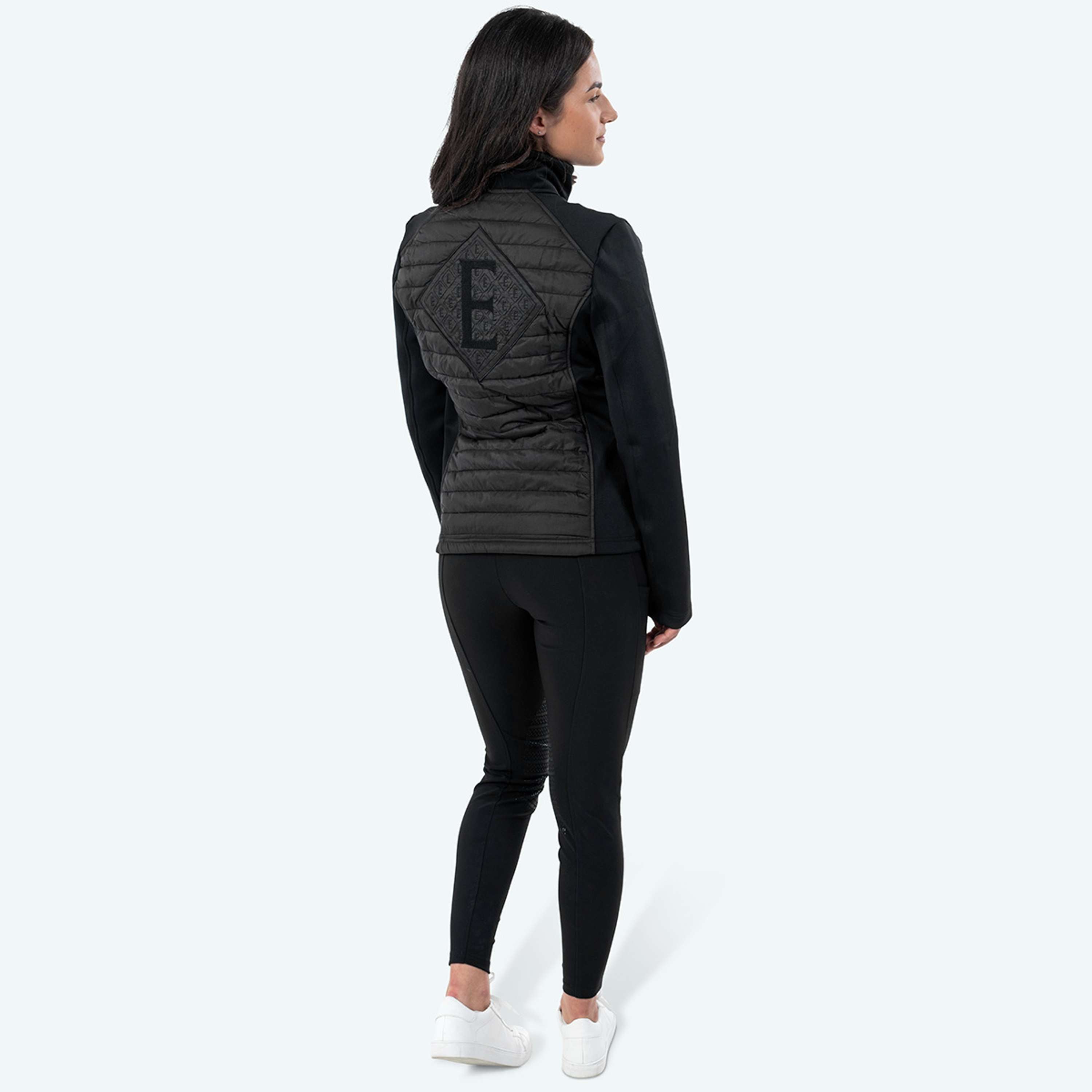 Elvera Equestrian Jack EESeraphine Zwart