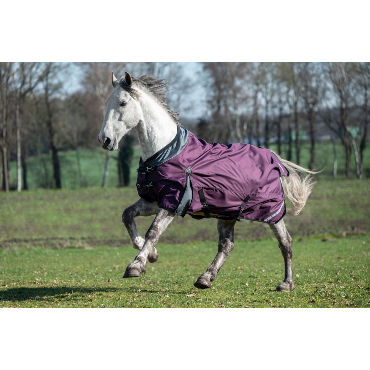 HKM Outdoordeken Liberty 1200D Fleece voering Wijnrood/Grijs