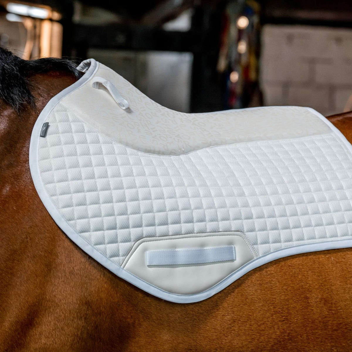 Horseware Zadeldekje Comfort Tech Springen Wit