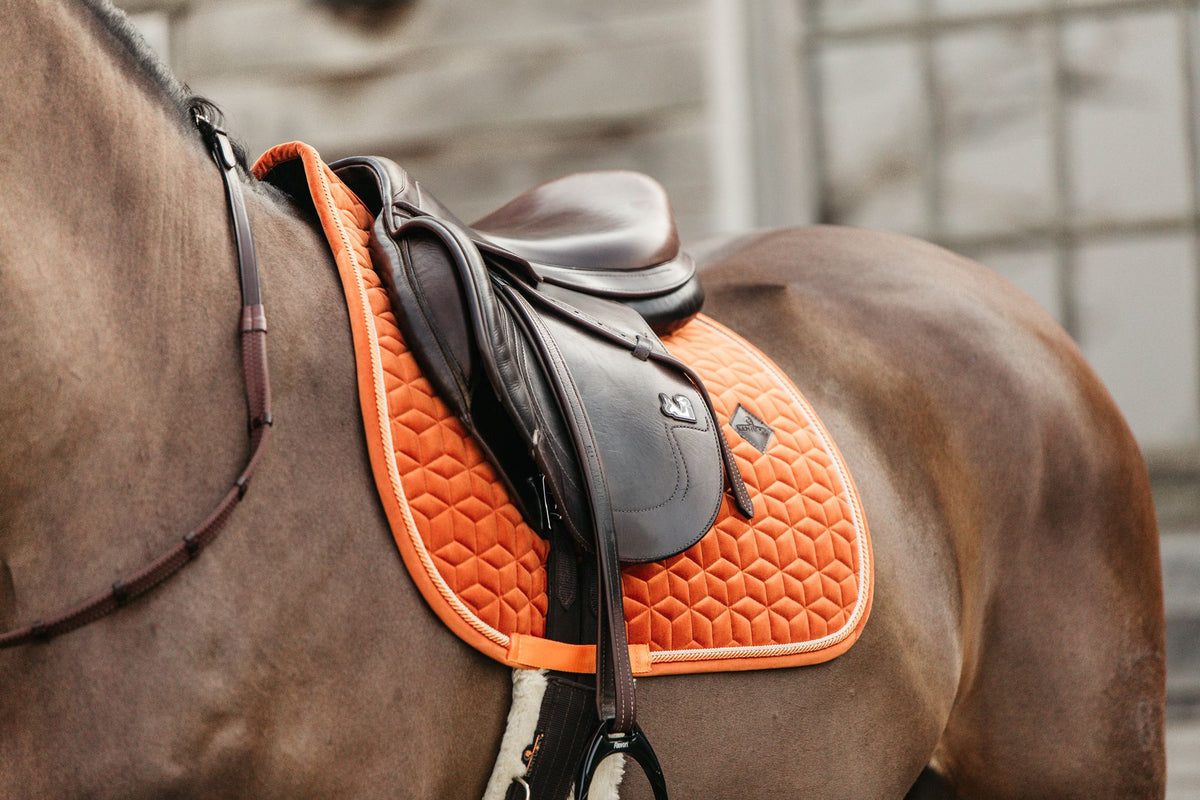 Kentucky Zadeldekje Velvet Dressuur Oranje