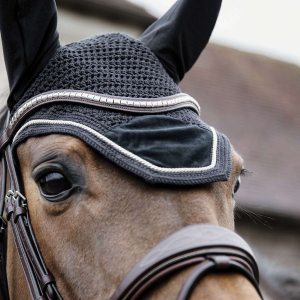 Kentucky Oornetje Wellington Basic Velvet Zwart