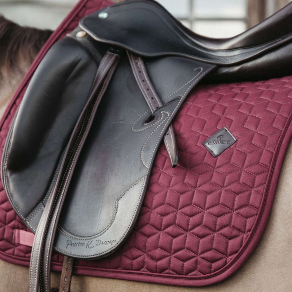 Kentucky Zadeldekje Classic Dressuur Bordeaux