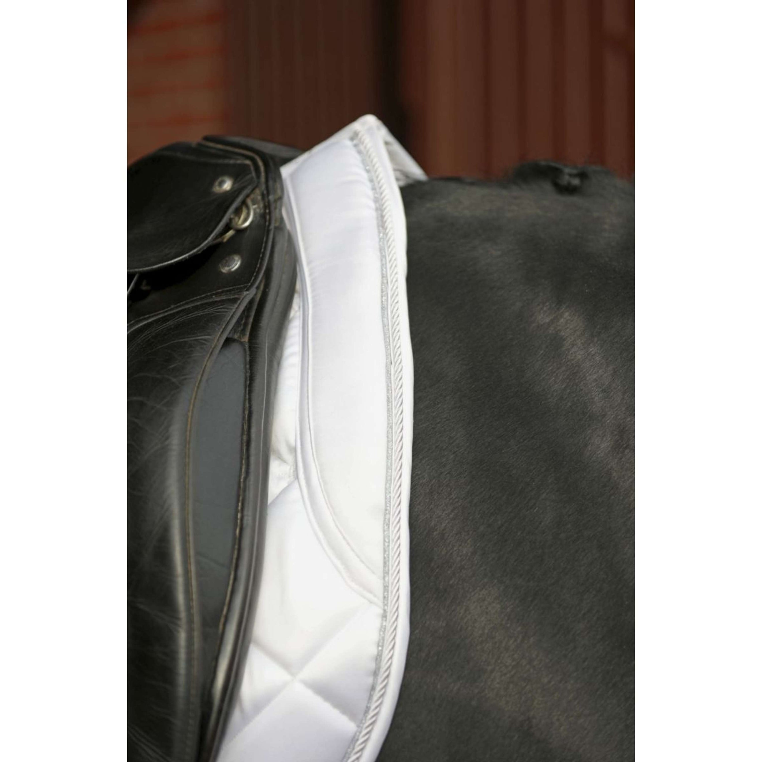 Covalliero Zadeldekje Empara Veelzijdigheid Wit Covalliero Zadeldekje Empara Veelzijdigheid Wit