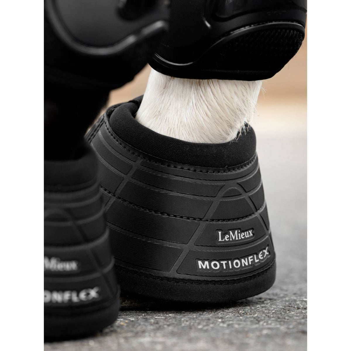 LeMieux Springschoenen Motionflex OverReach Zwart