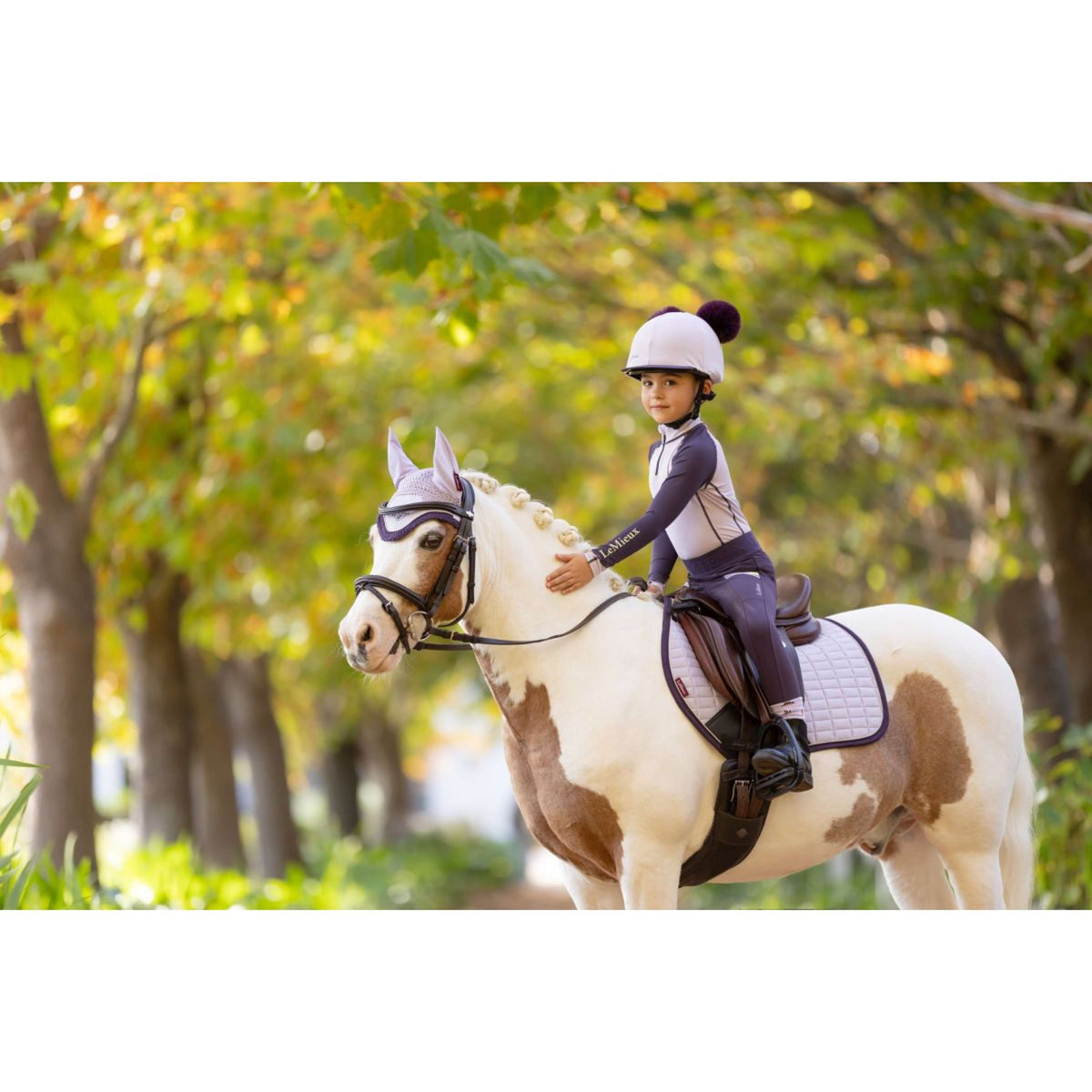 LeMieux Zadeldekje Suede Springen Lilac