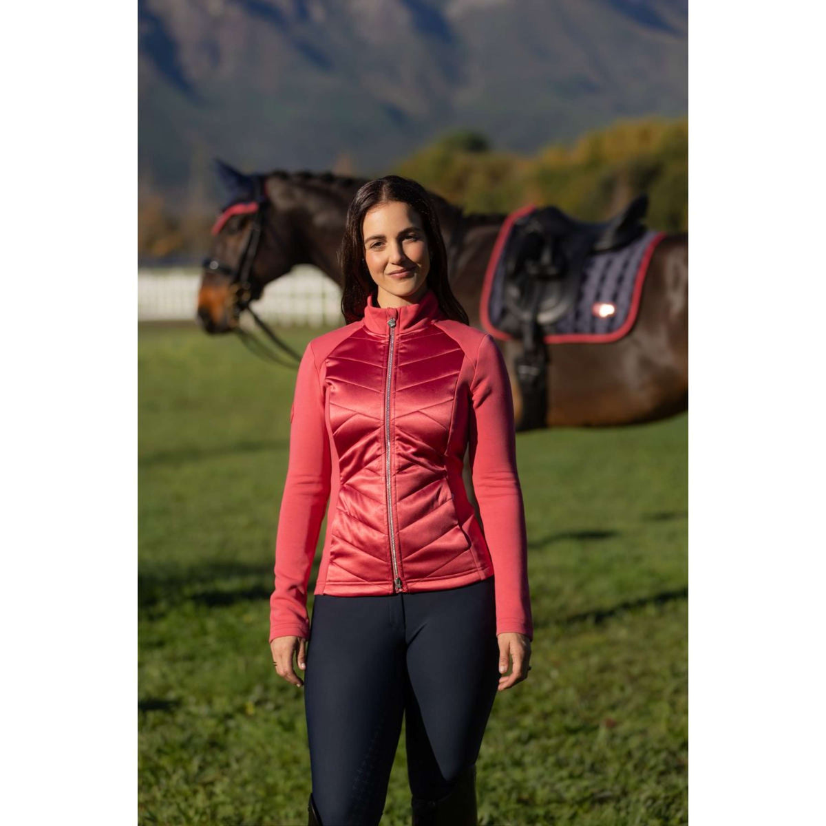 LeMieux Vest Dynamique Cranberry