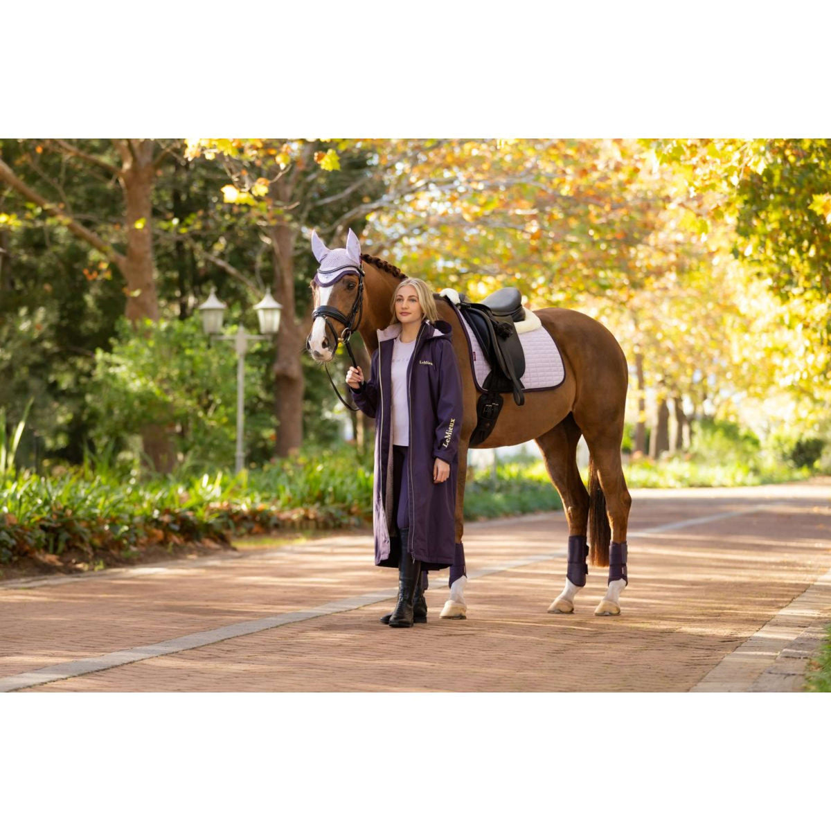 LeMieux Zadeldekje Merino Suede Dressuur Lilac