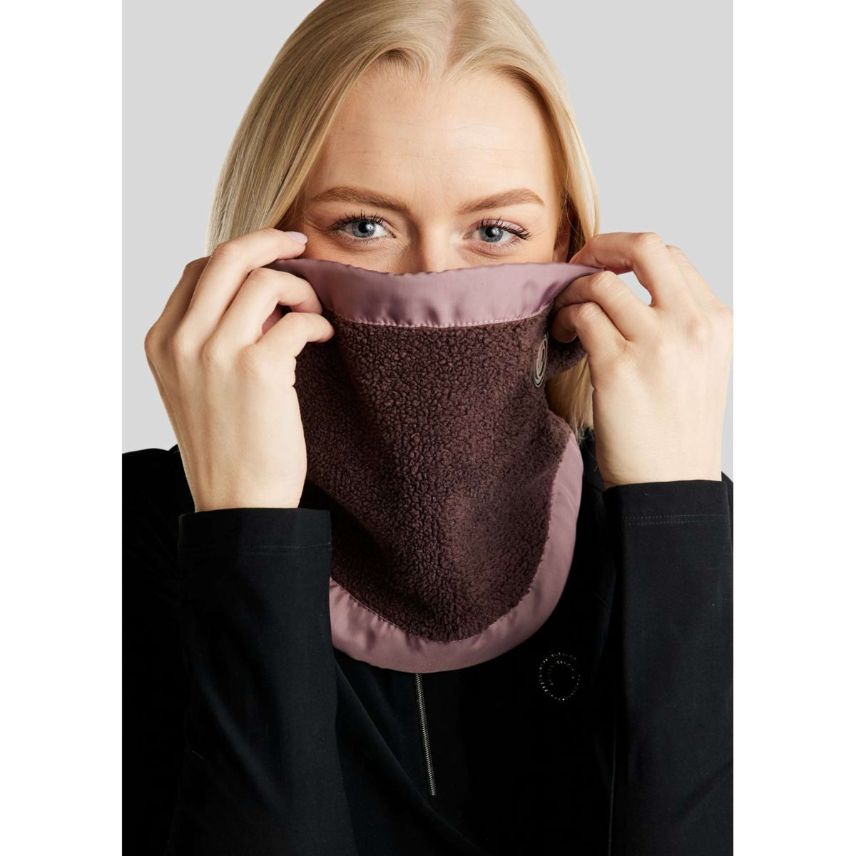 Montar Sjaal MoEva Black Peony