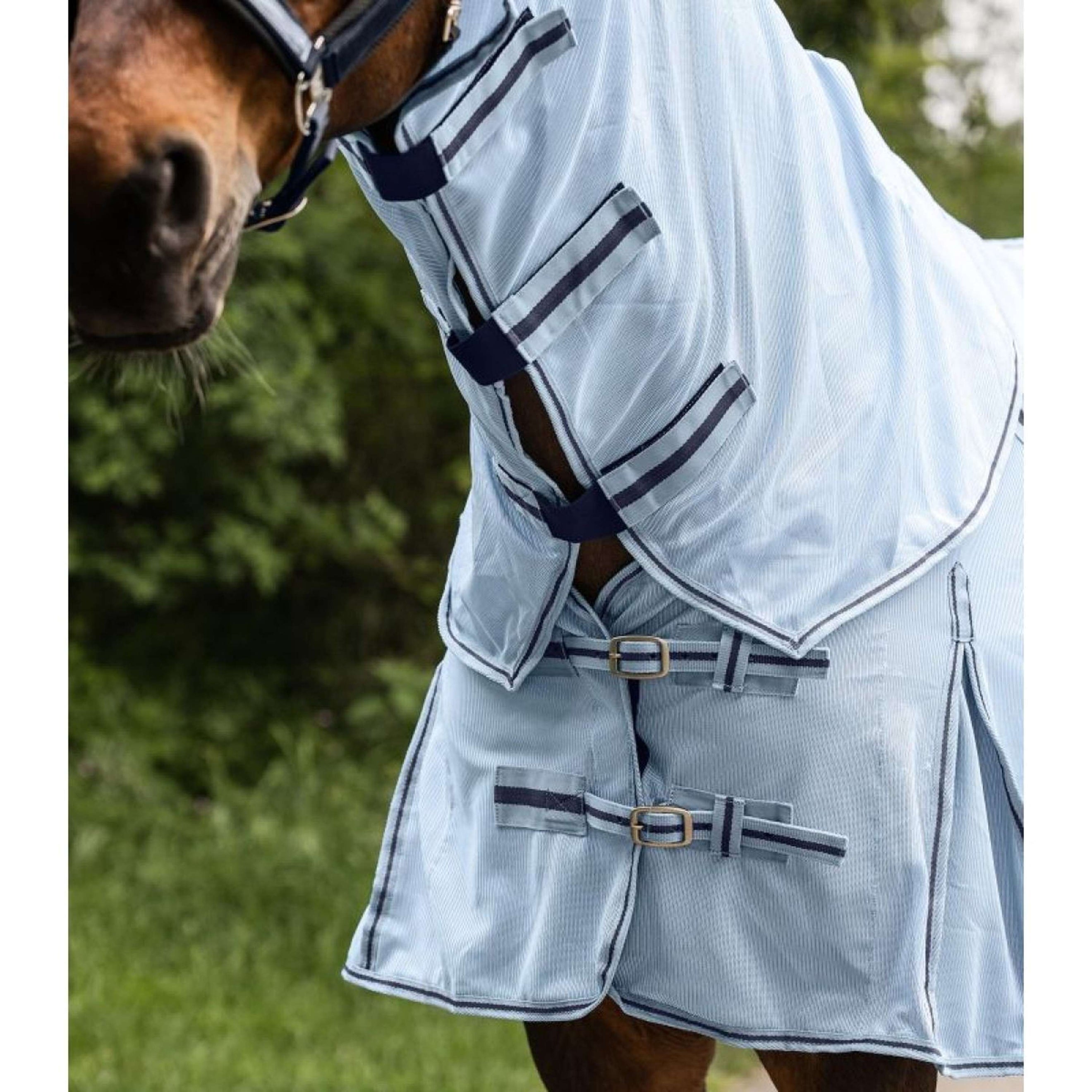 Waldhausen Vliegendeken Protect met Losse Hals Lichtblauw/Nachtblauw Waldhausen Vliegendeken Protect met Losse Hals Lichtblauw/Nachtblauw