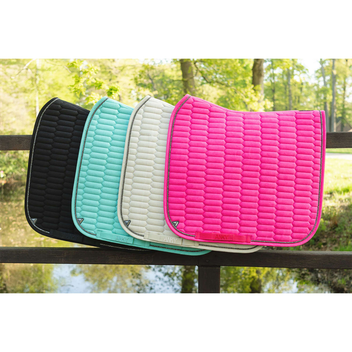 ANKY Zadeldekje Suede XB261110 Dressuur Zwart