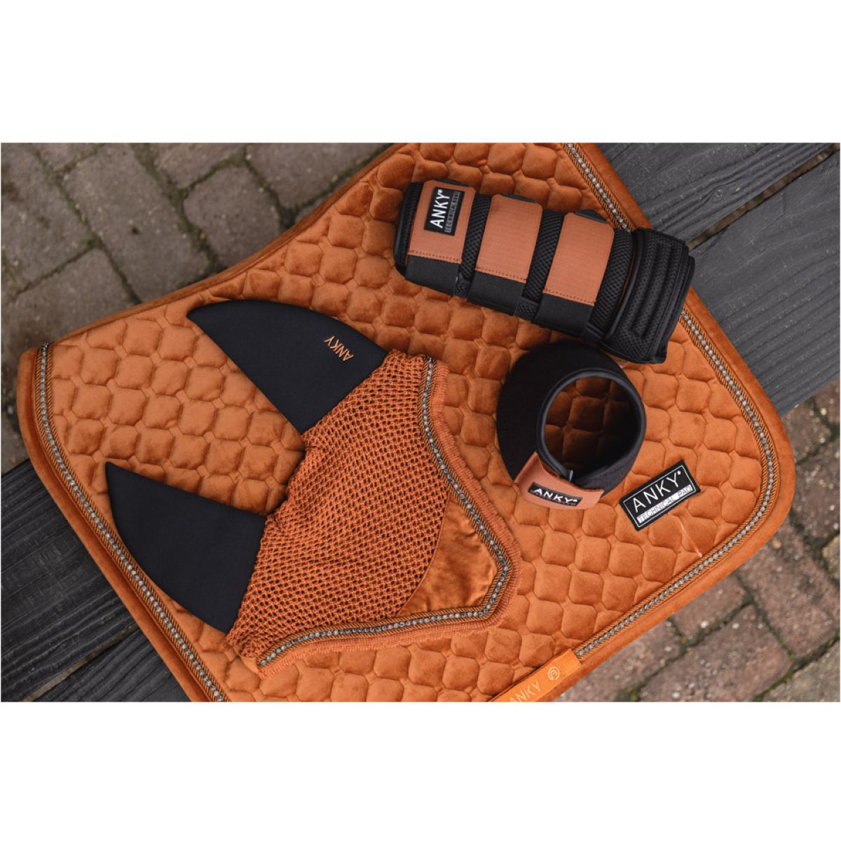 ANKY 3-in-1 Beenbeschermer 3D Mesh Black/Rust