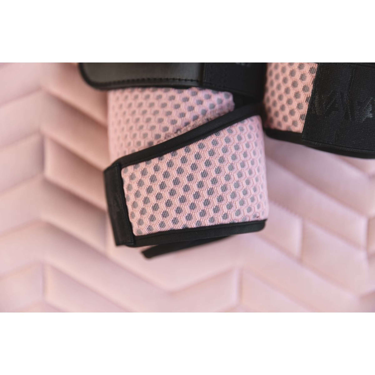 ANKY Zadeldekje AW25 Suede Dressuur Bridal Rose