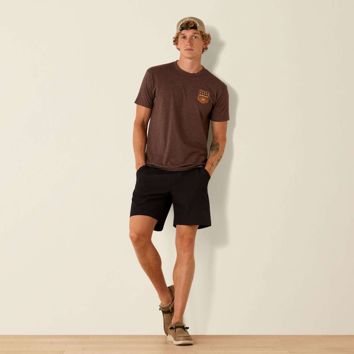 Ariat T-Shirt Strip Patriotic Badge Tee Heren Brown Heather