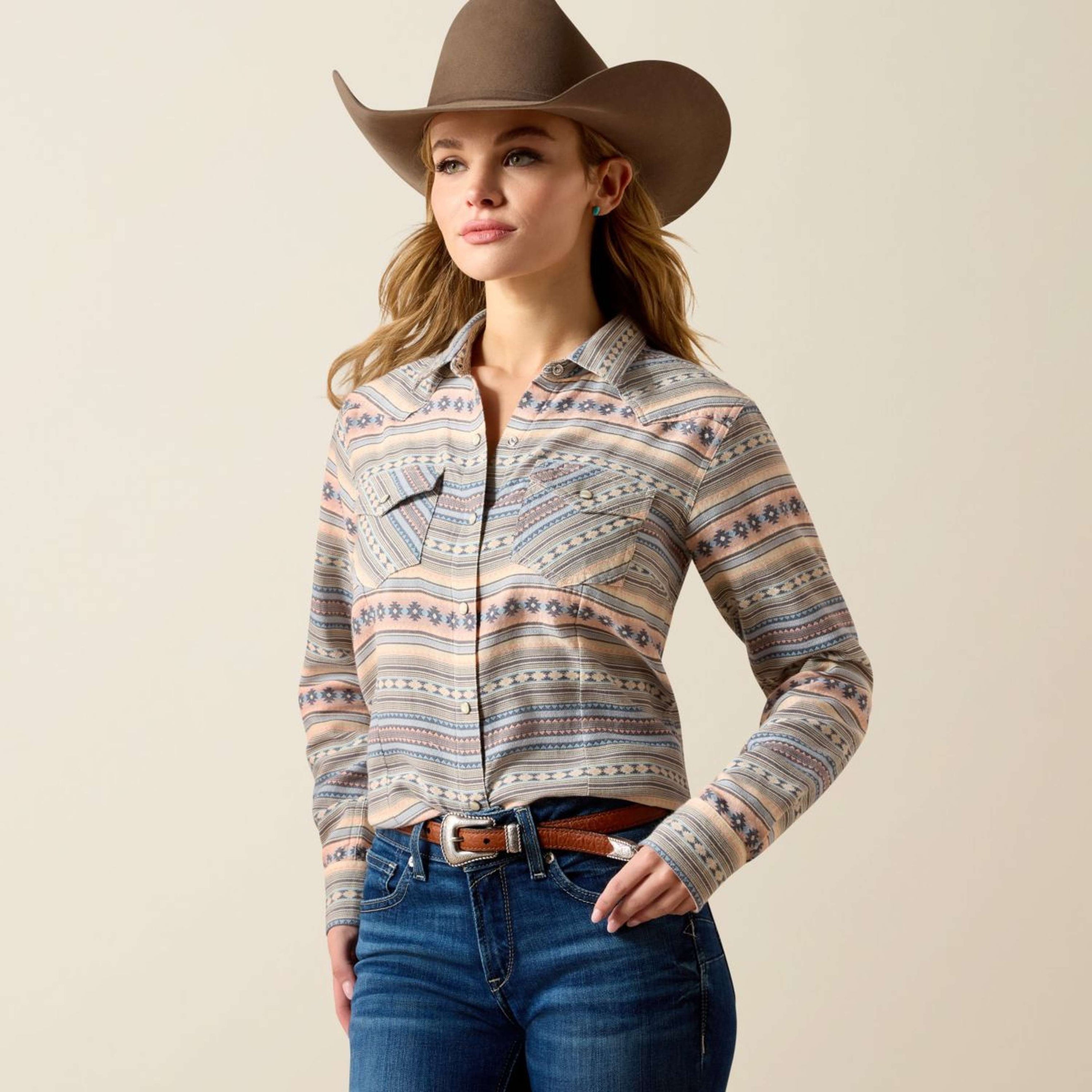 Ariat Blouse Arizona Western Dames Ombre Blue Southwest Ariat Blouse Arizona Western Dames Ombre Blue Southwest
