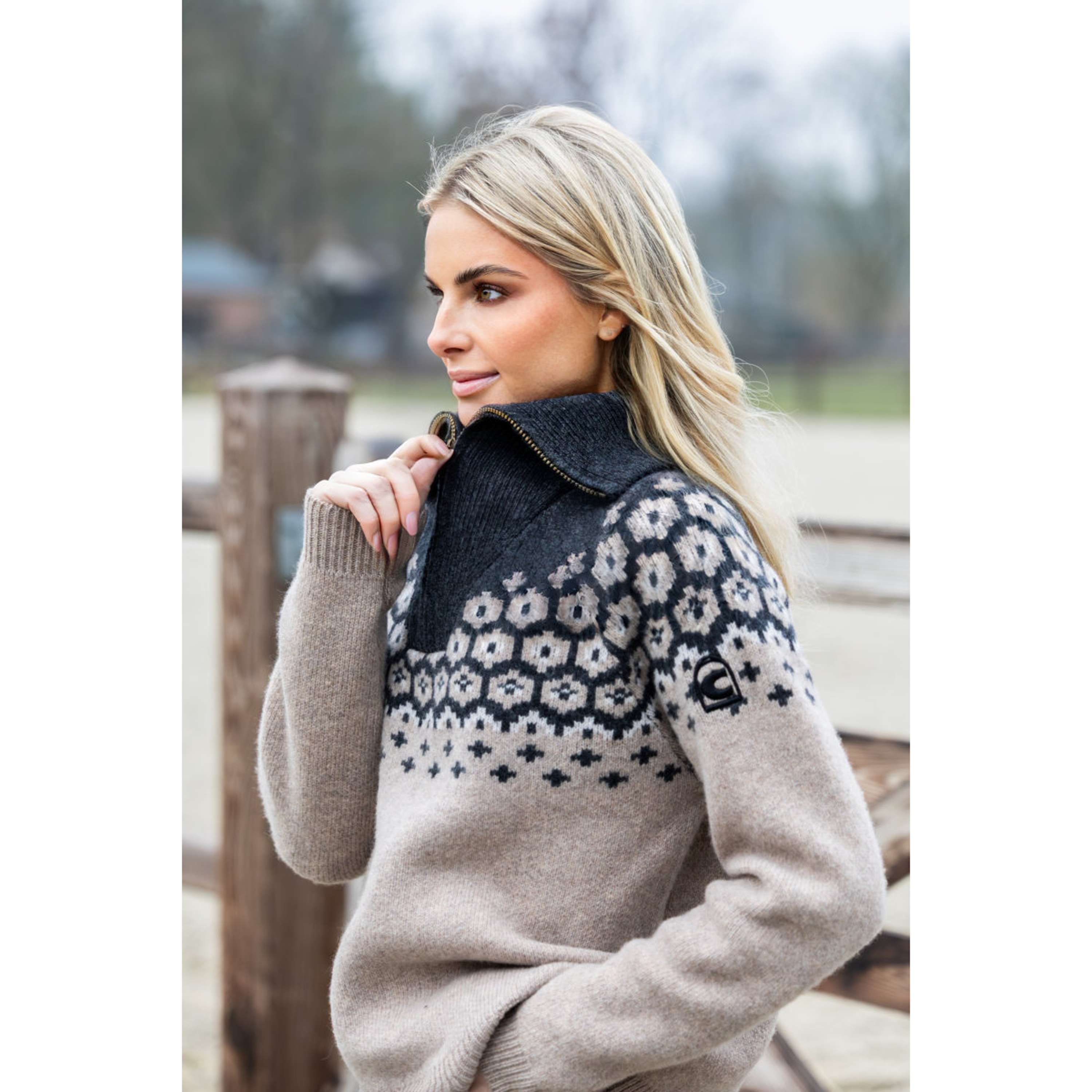 Cavallo Pullover Cavalleara met Rits Peanut