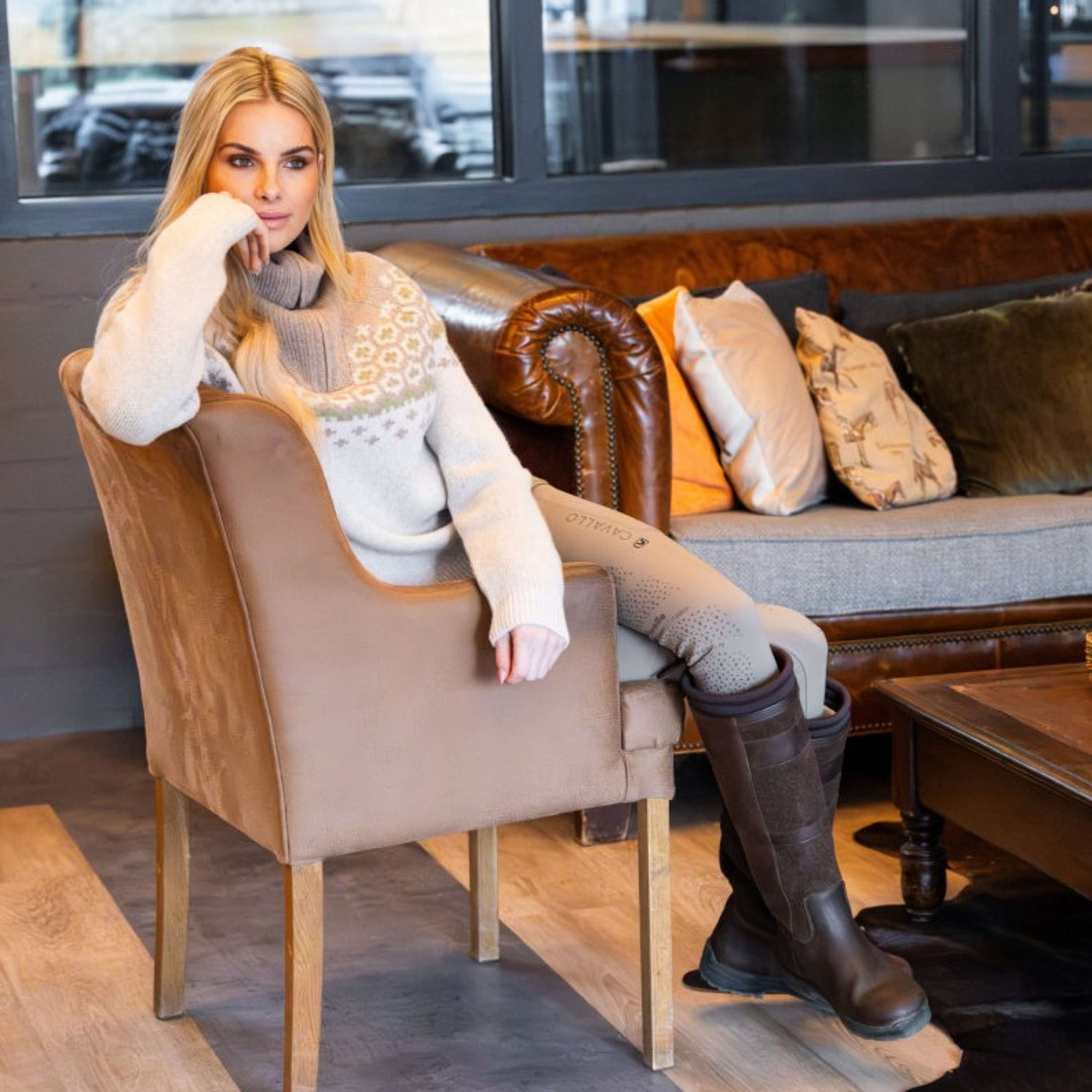 Cavallo Pullover Cavalleara met Rits Vanilla