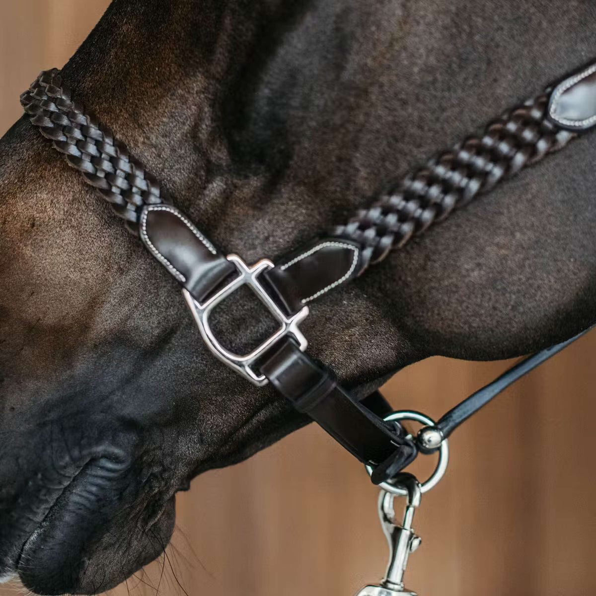 Dyon Halster Plaited Bruin