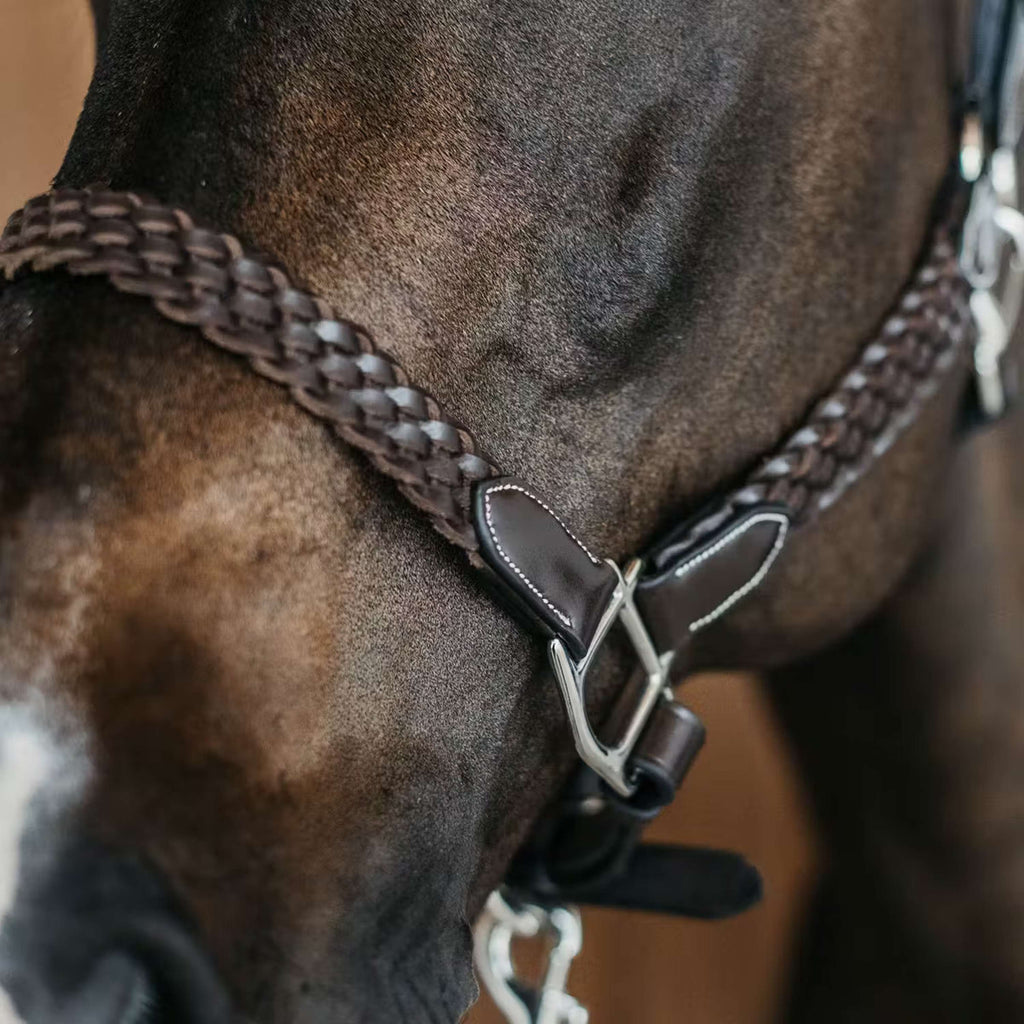 Dyon Halster Plaited Bruin