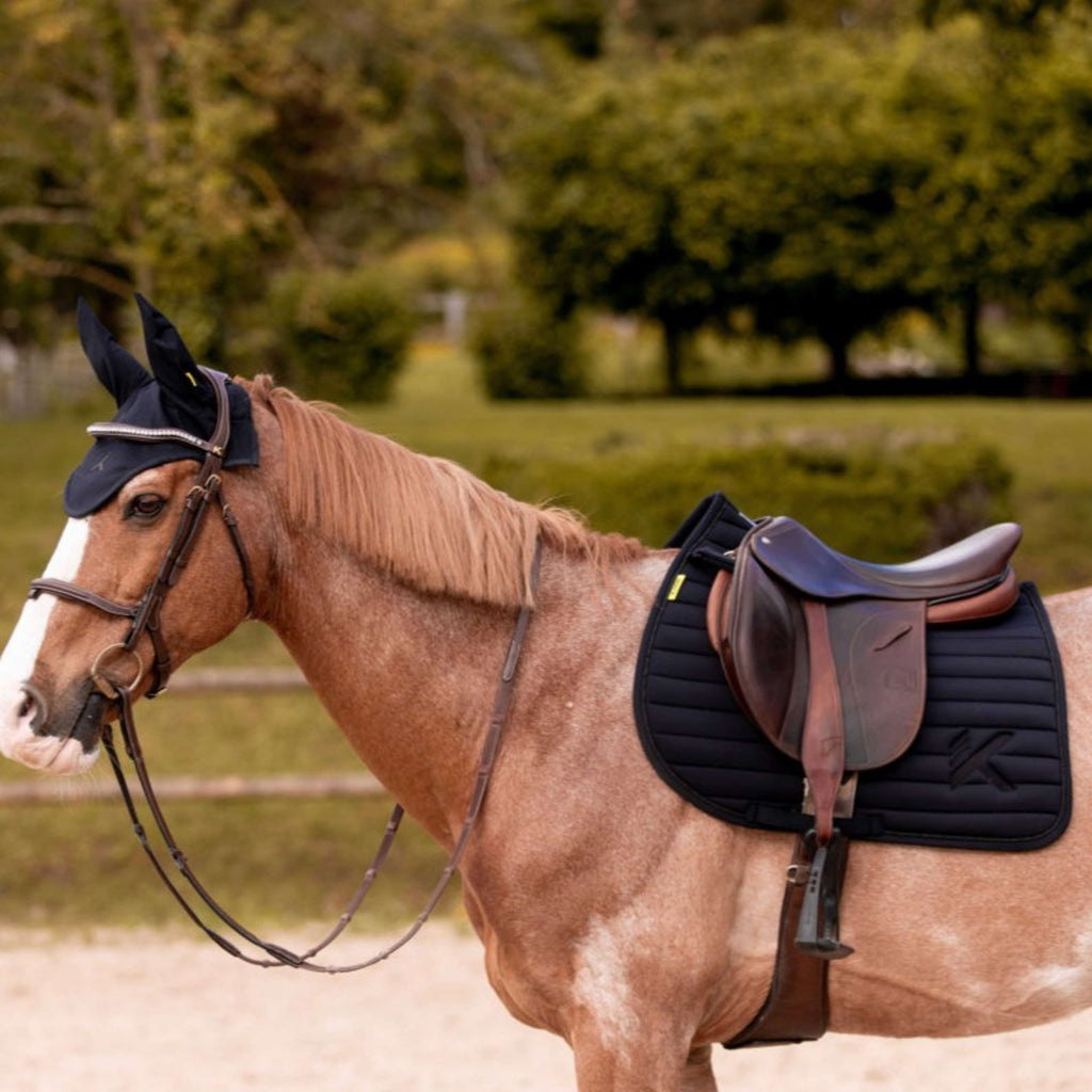 K by EQUITHÈME Zadeldekje Triton Springen Zwart