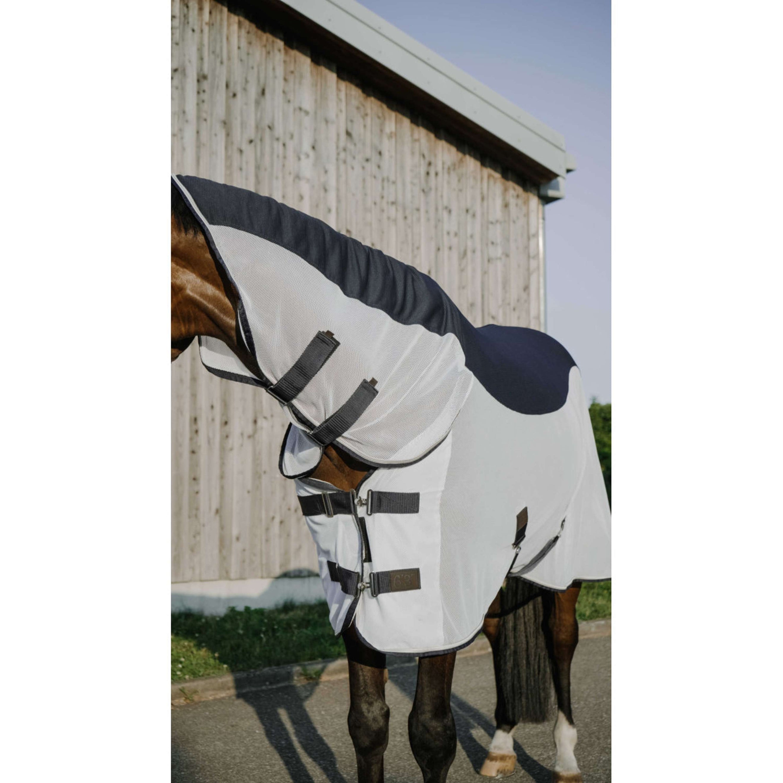 EQUITHÈME Vliegendeken Flycool Combo met Hals Navy/Wit EQUITHÈME Vliegendeken Flycool Combo met Hals Navy/Wit