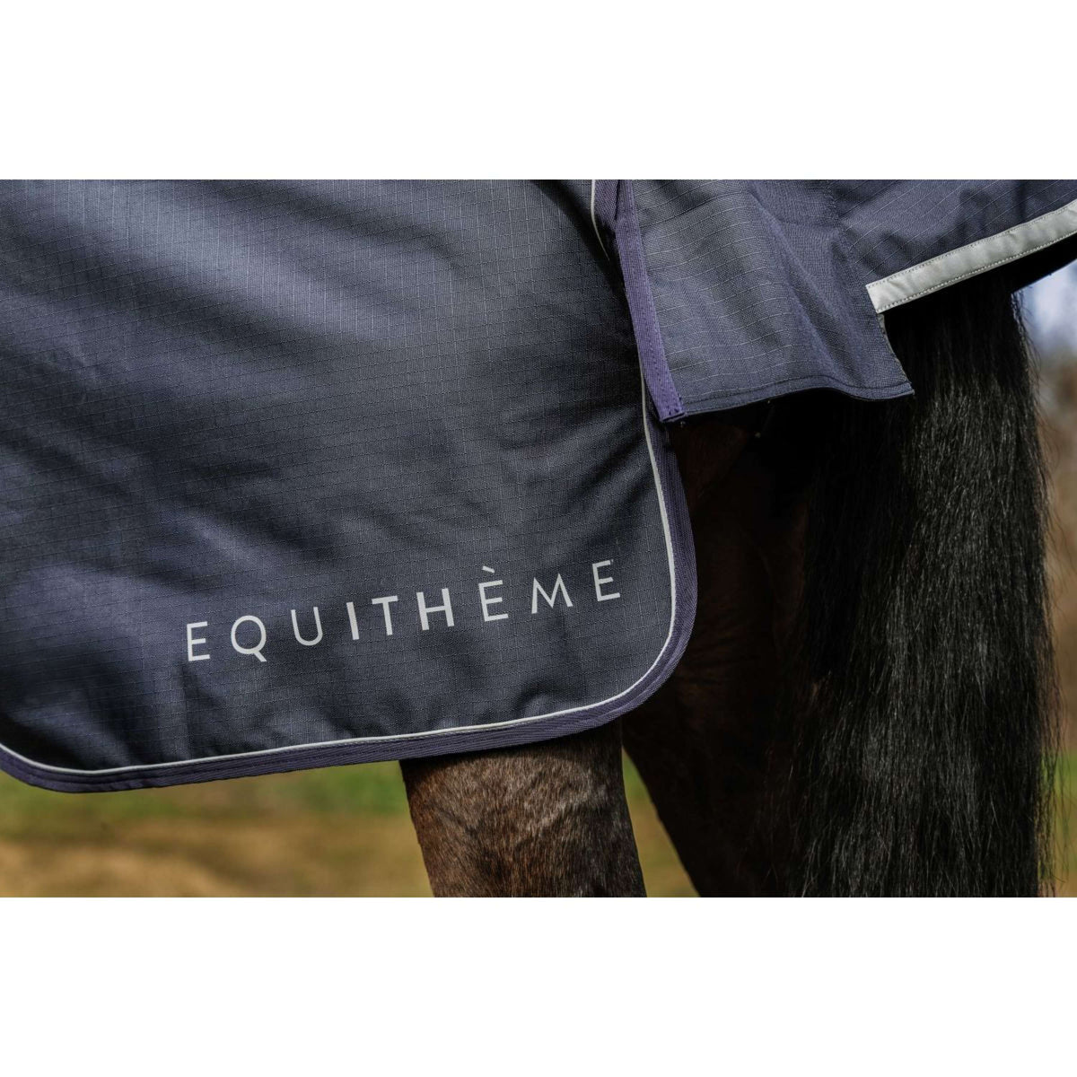 EQUITHÈME Outdoordeken Anatomic 1200D 100g Navy