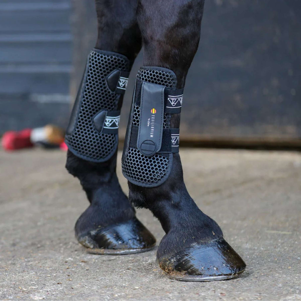 Equilibrium Peesbeschermers Tri-zone Zwart