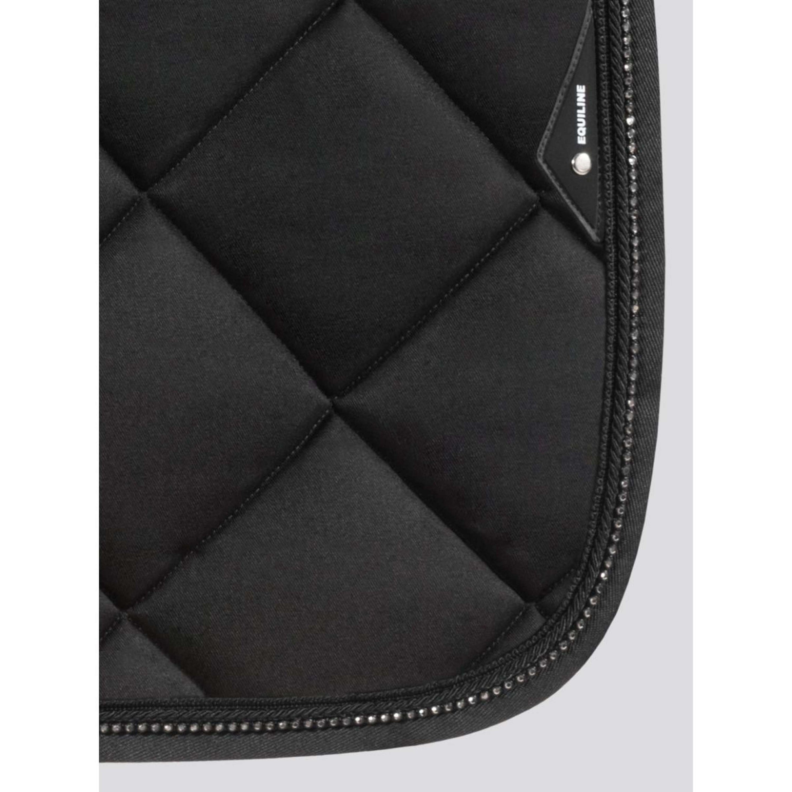 Equiline Zadeldekje Rombo Eqglow Dressuur Zwart Equiline Zadeldekje Rombo Eqglow Dressuur Zwart